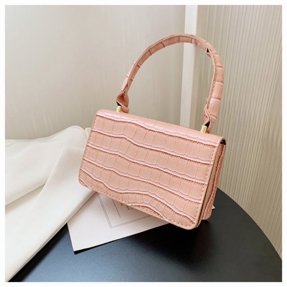 ndbag for women with small squ - Picture 1 of 3
